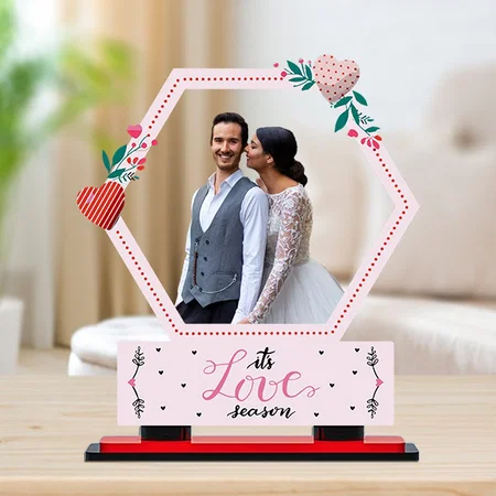 It's Love Season Customized Miniature Photo Caricature Stand