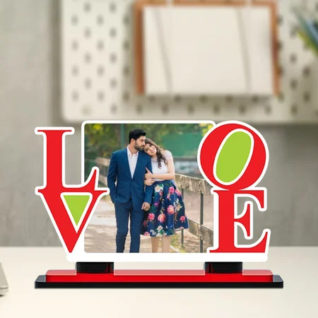 Love Customized Miniature Photo Caricature Stand