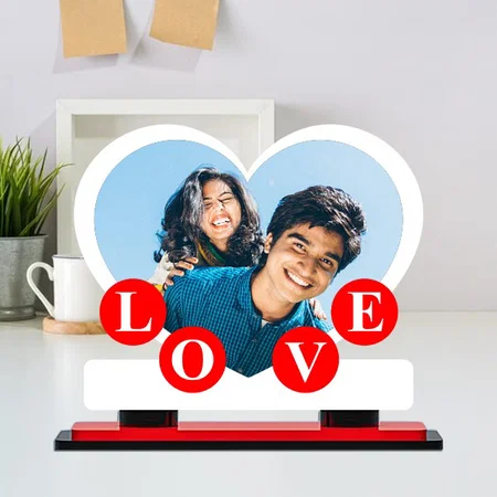 Love Customized Miniature Photo Caricature Stand