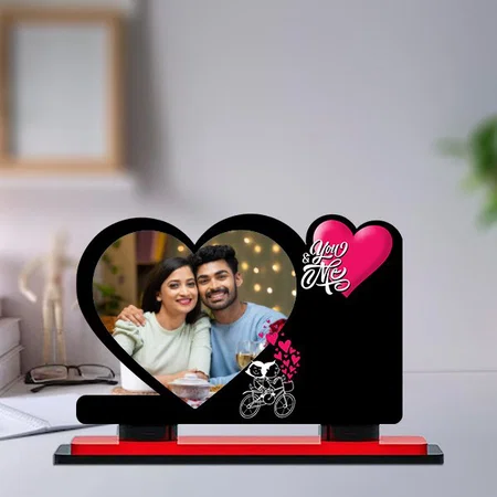 You & Me Customized Miniature Photo Caricature Stand