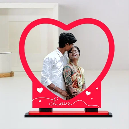 Love Customized Miniature Photo Caricature Stand