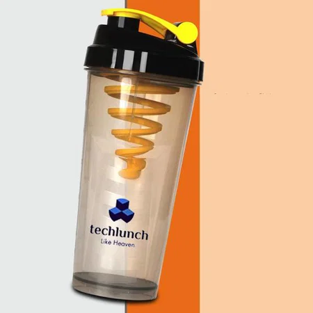 Customized 700 ml Shaker Bottle with Anti Lump Mixer Attachment