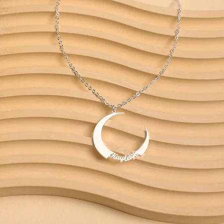 Moon Design Customized Name Necklace Pendants