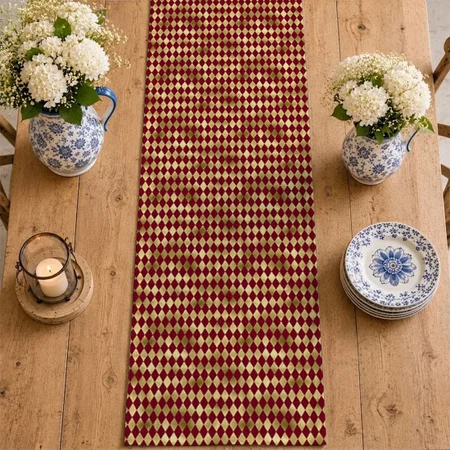 Elegant Gold Burgundy Diamond Pattern Customized Printed Cloth Table Runner